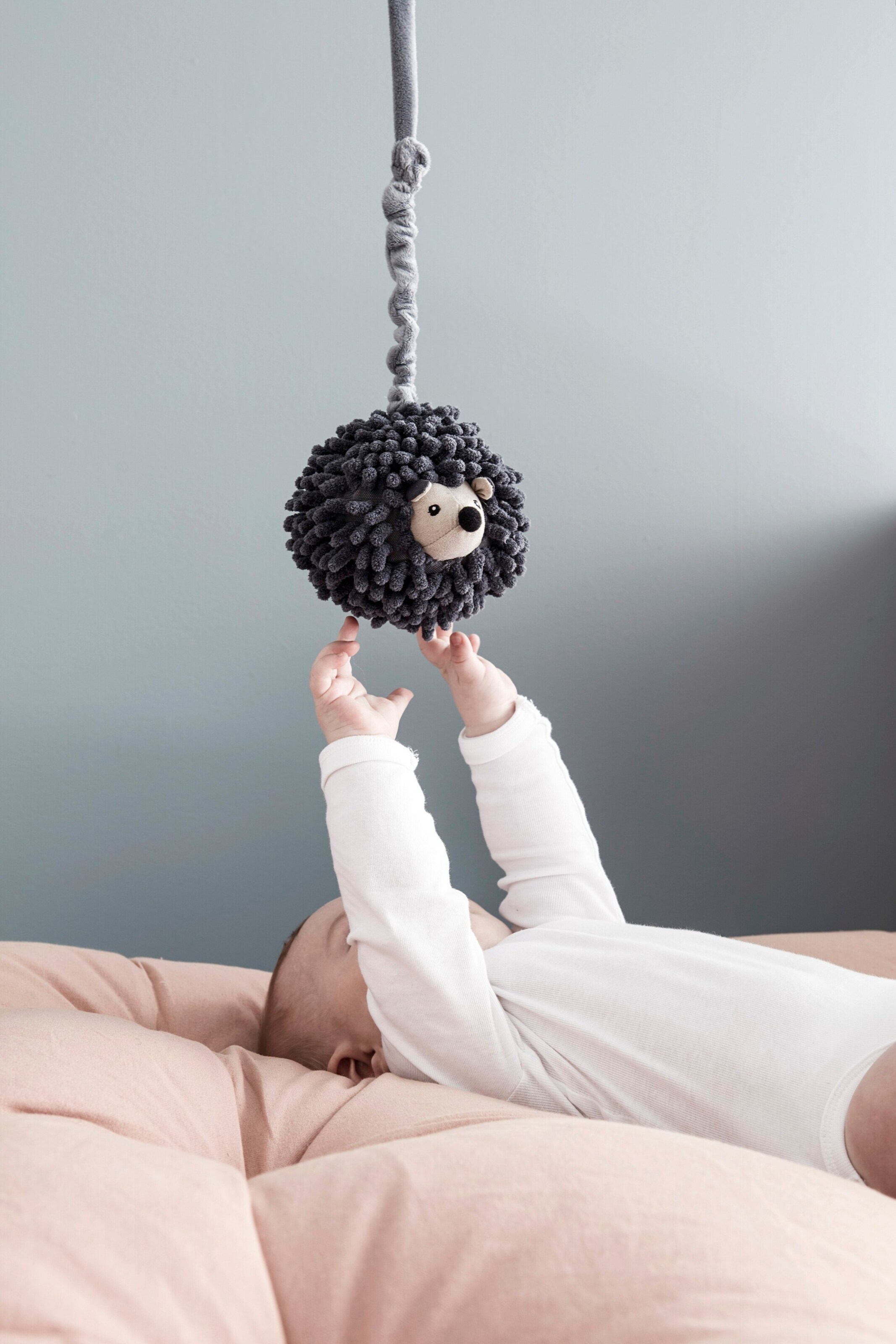 Kids Concept Spieluhr Edvin Igel