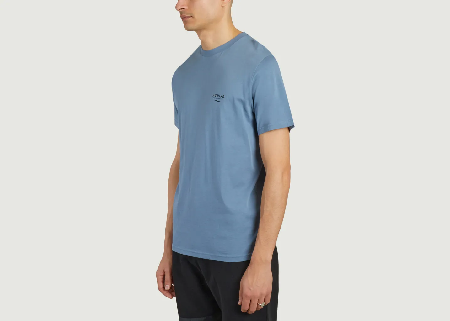 T-Shirt Source AVNIER