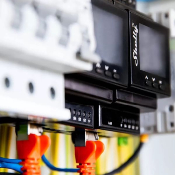 Shelly Pro 4PM slimme schakelaar & energiemeter WiFi Bluetooth DIN-rail (4-kanaals)