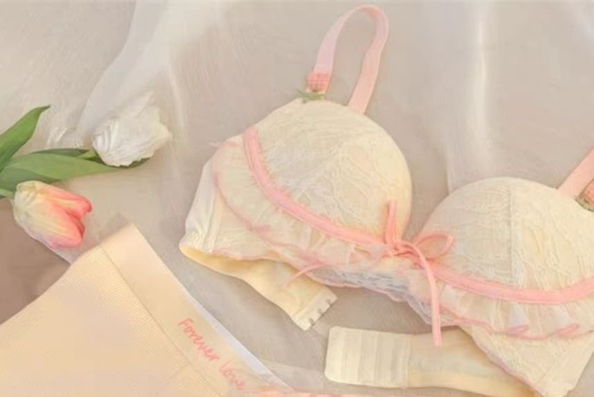 Sundewea - Strik-ruffle kanten bh/slip/set zonder beugel