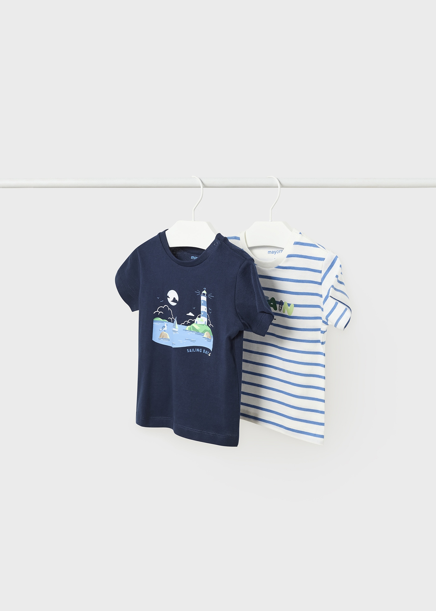 Conjunto de 2 camisetas infantis de manga curta em algodão sustentável