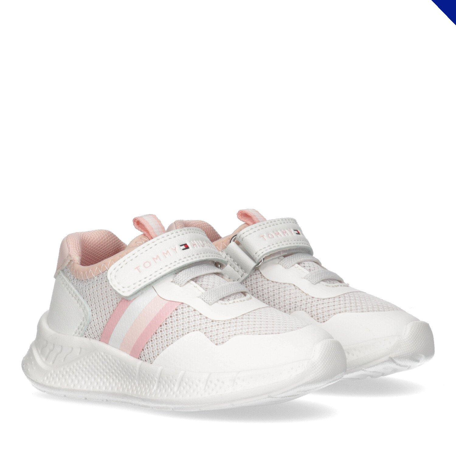 Tommy Hilfiger Stripe Low Trainers Juniors