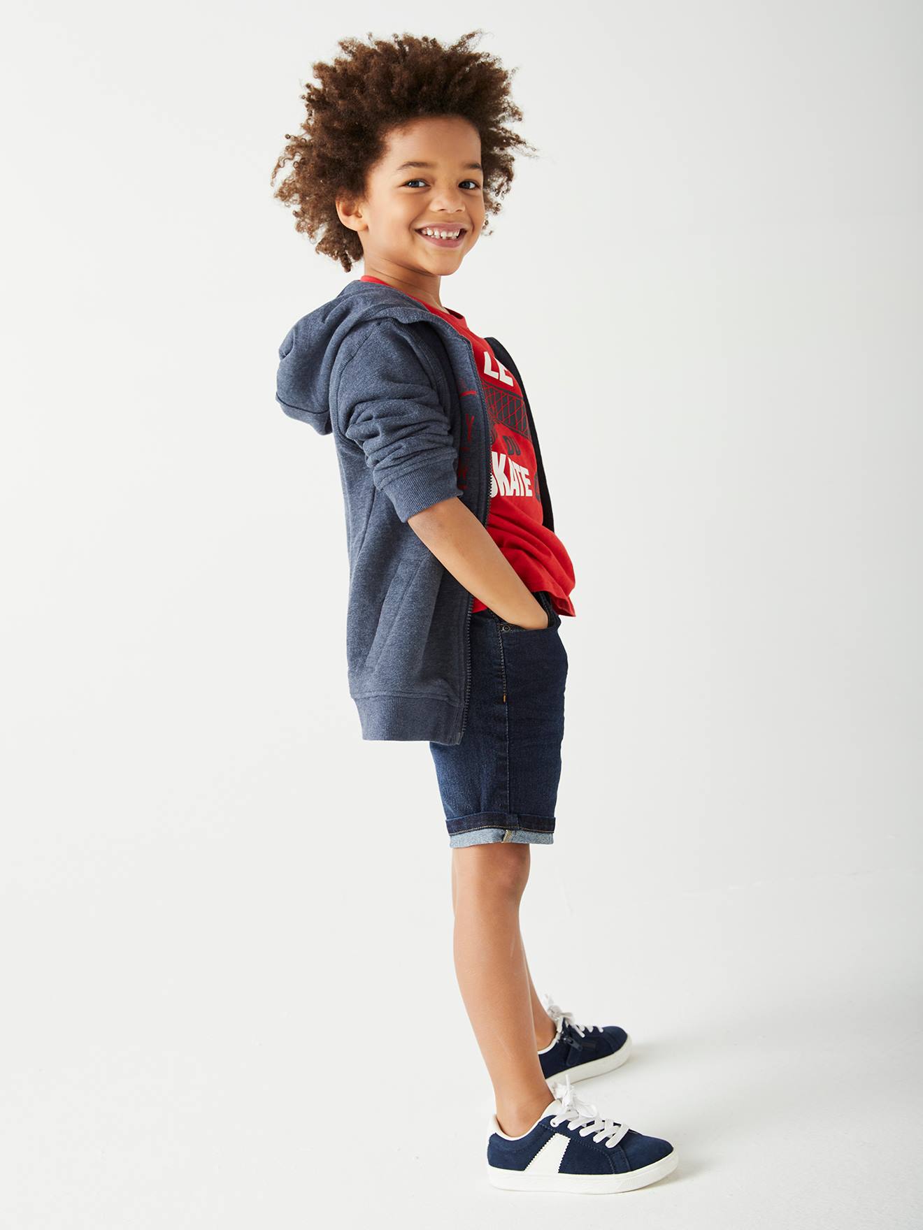 Bermuda jeans azul-escuro lavado para meninos