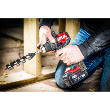Skil 20V accuboormachine brushless (120Nm)3080HC Incl. 2 accu's 2Ah   lader en koffer