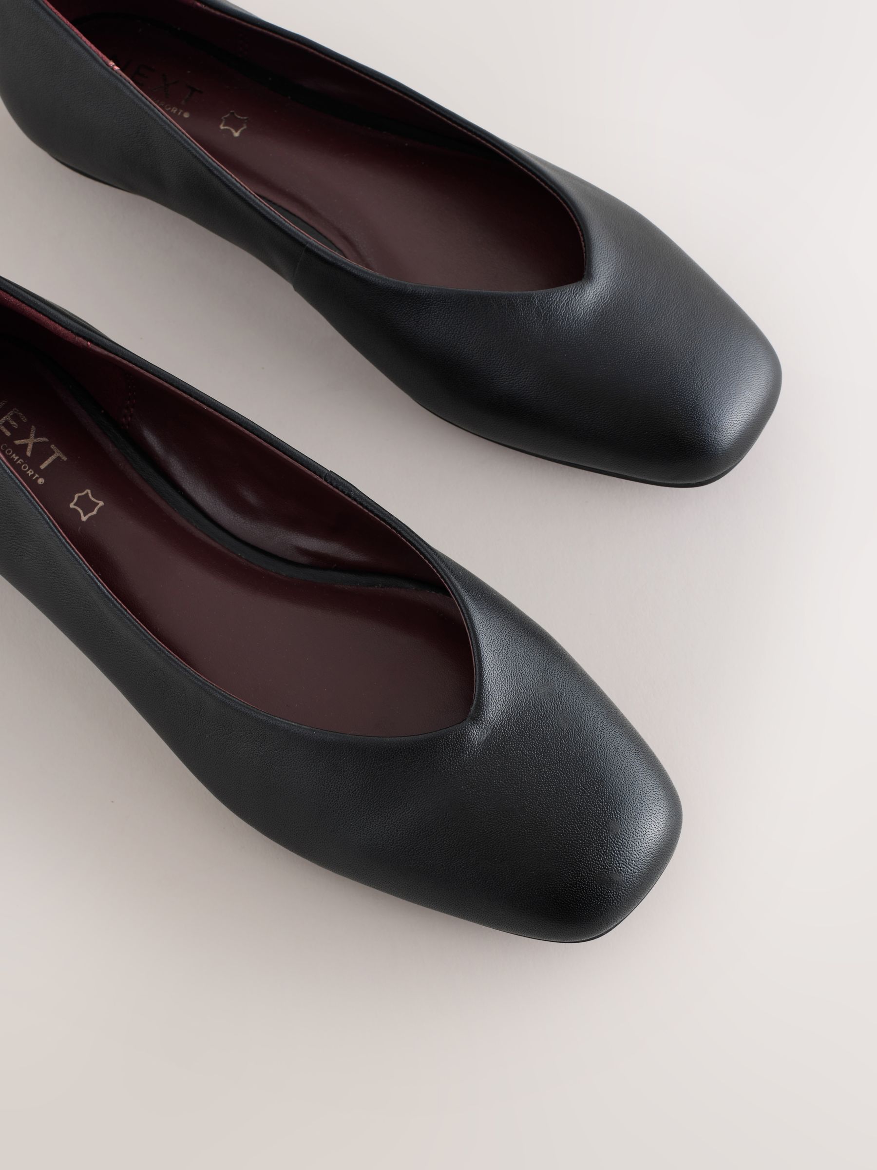 Zwart - Forever Comfort® Leather Square Toe Ballerina Flats