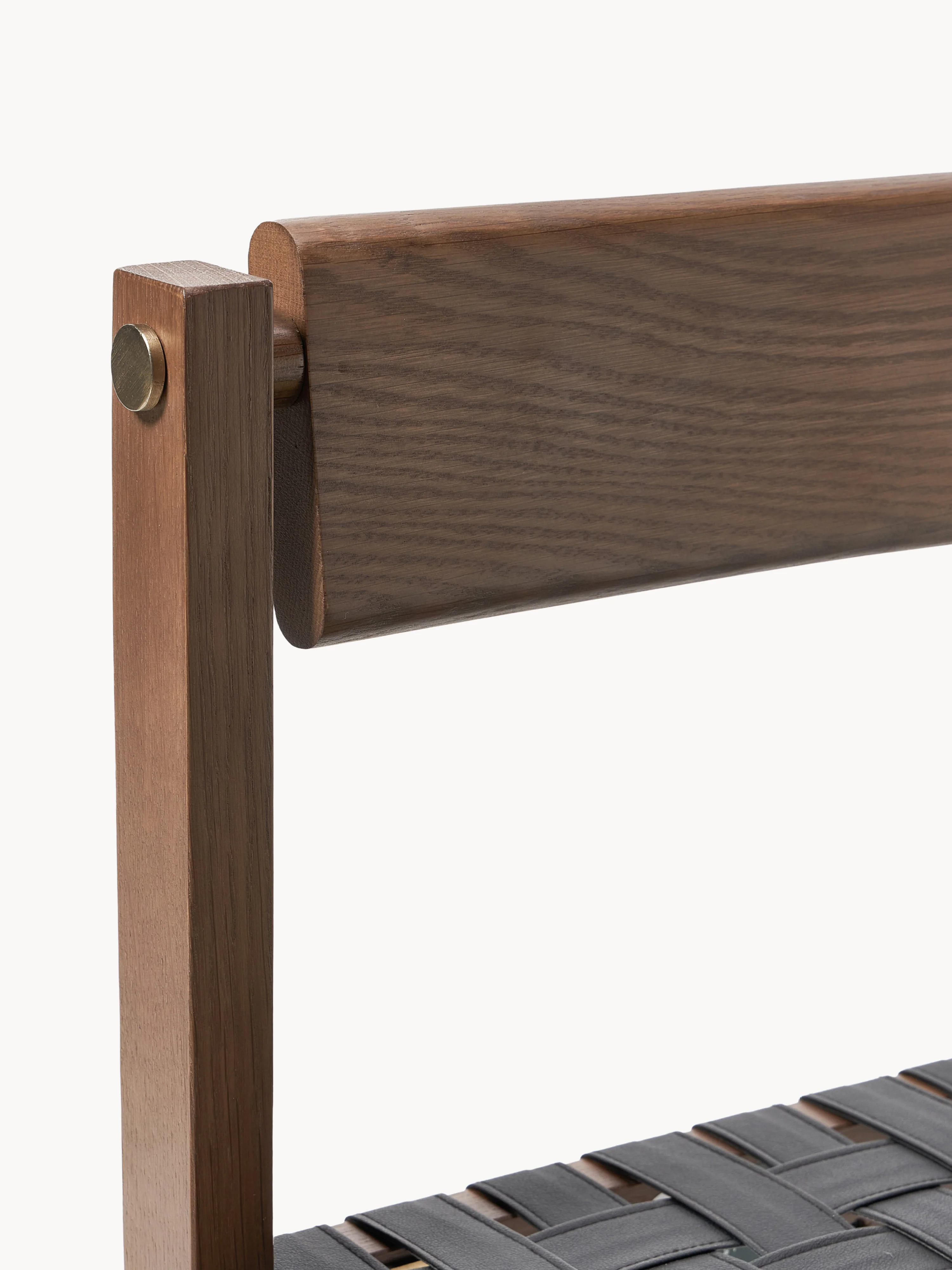 Houten stoel Liza met leren zitvlak