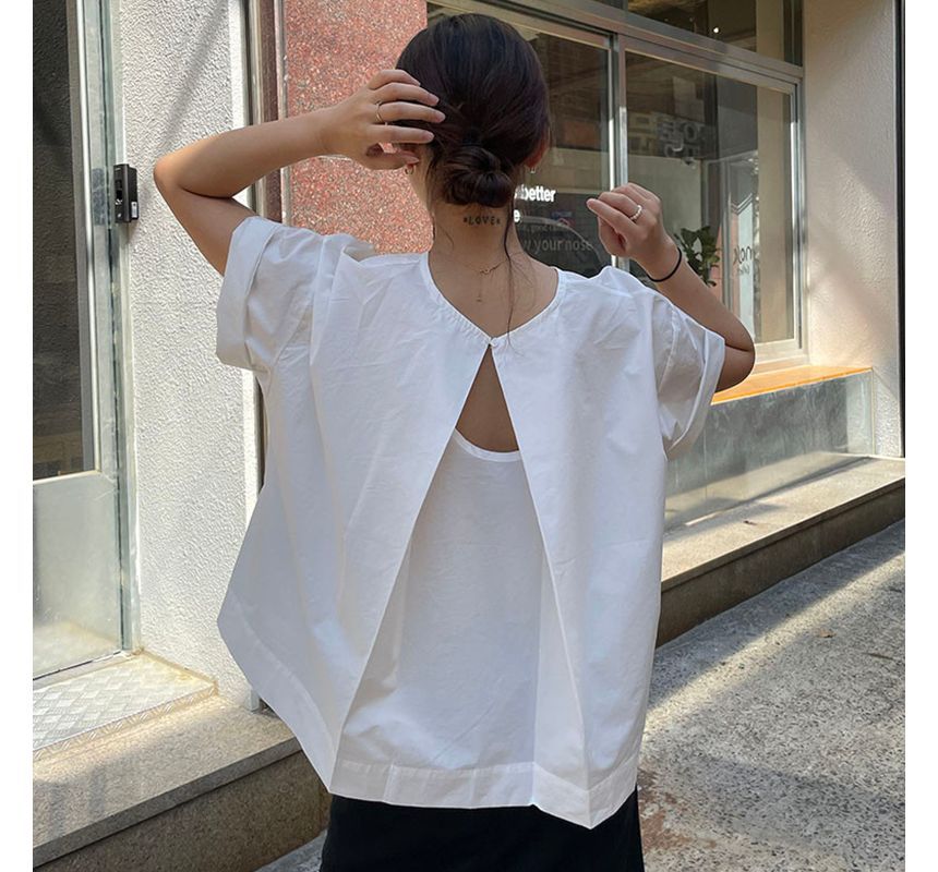 Coris - Blouse met korte mouwen, ronde hals en open rug