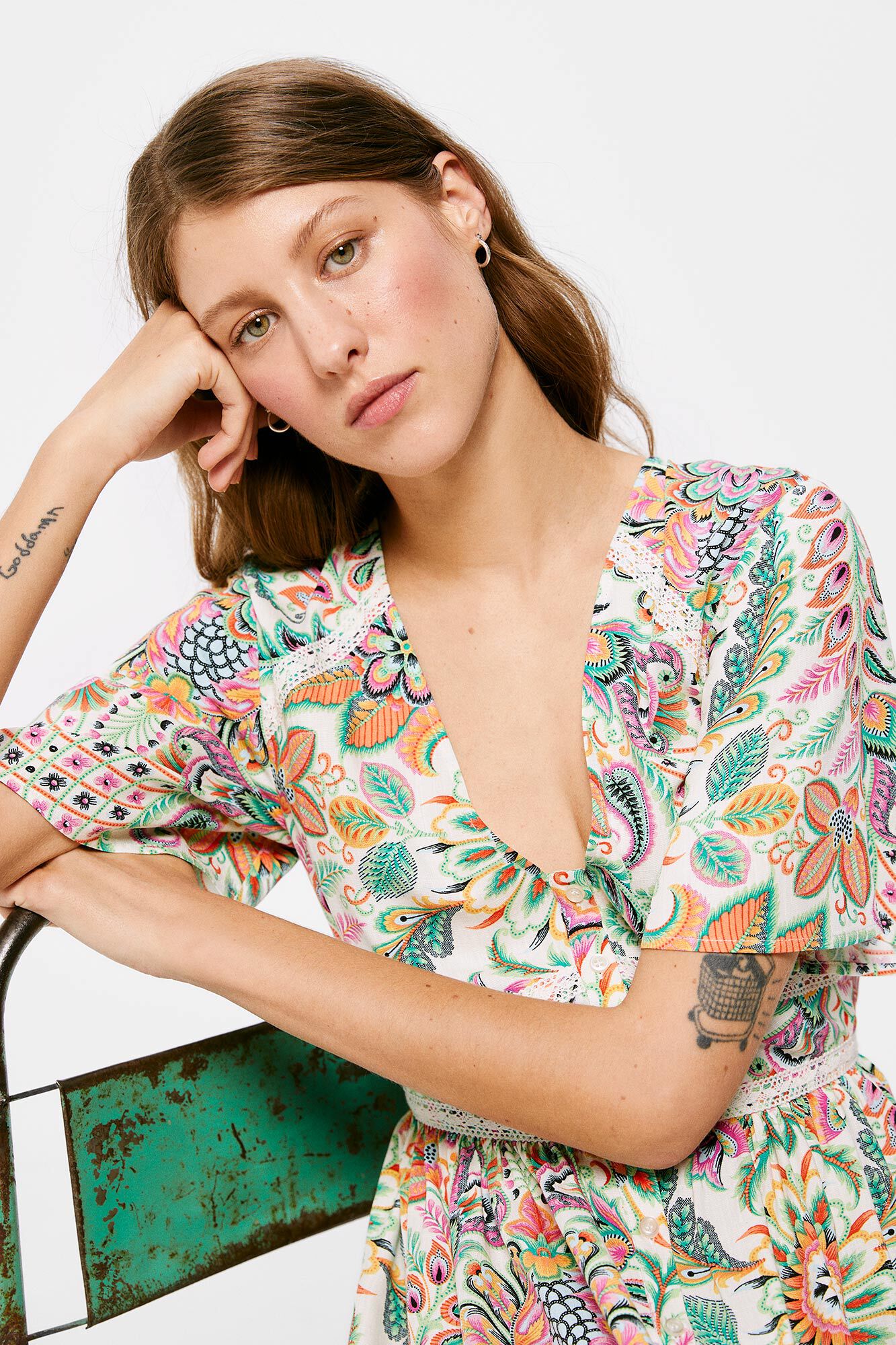 Vestido midi de renda estilo camisa - Amarelo
