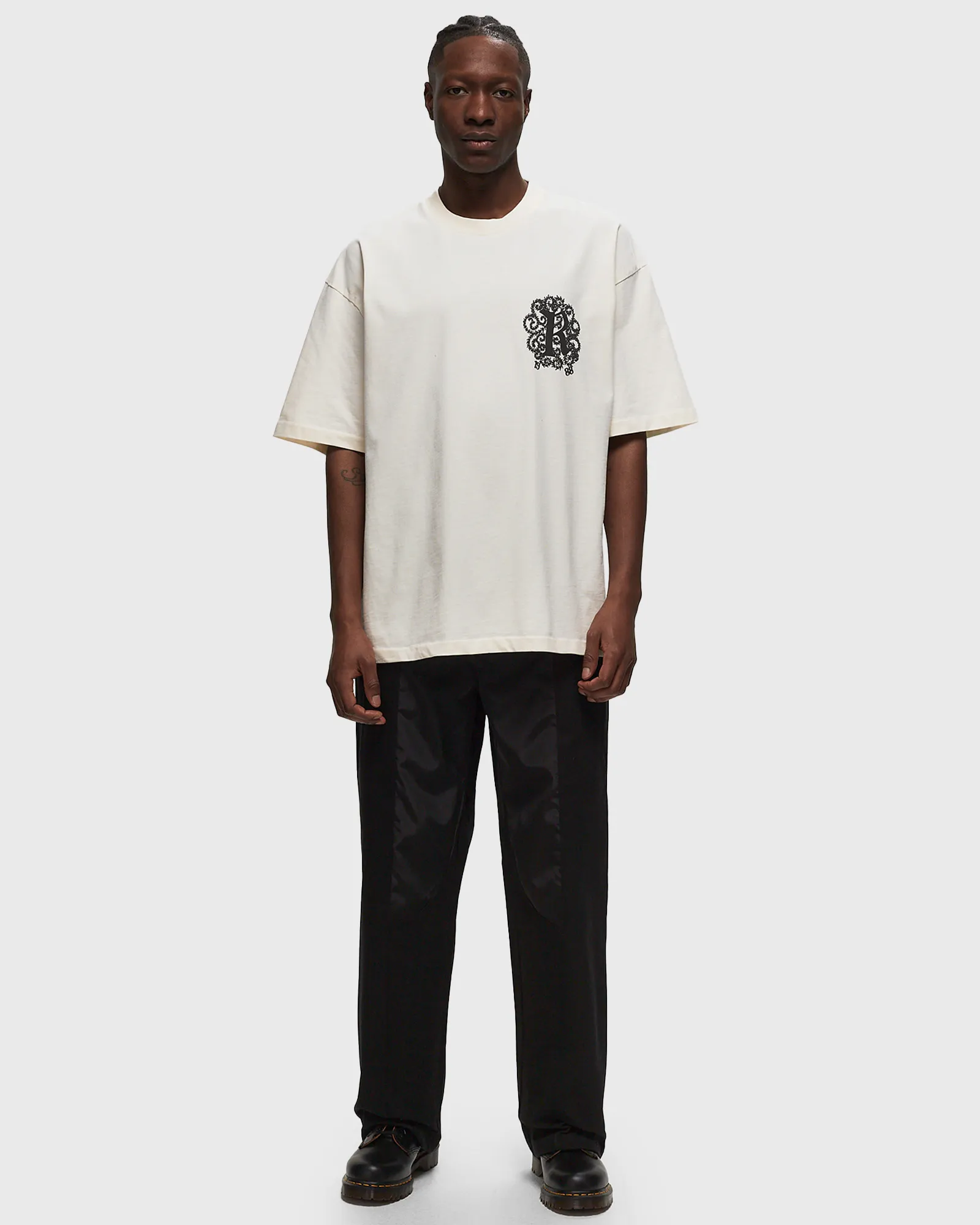 Rough. OLIVE CROSS T-SHIRT