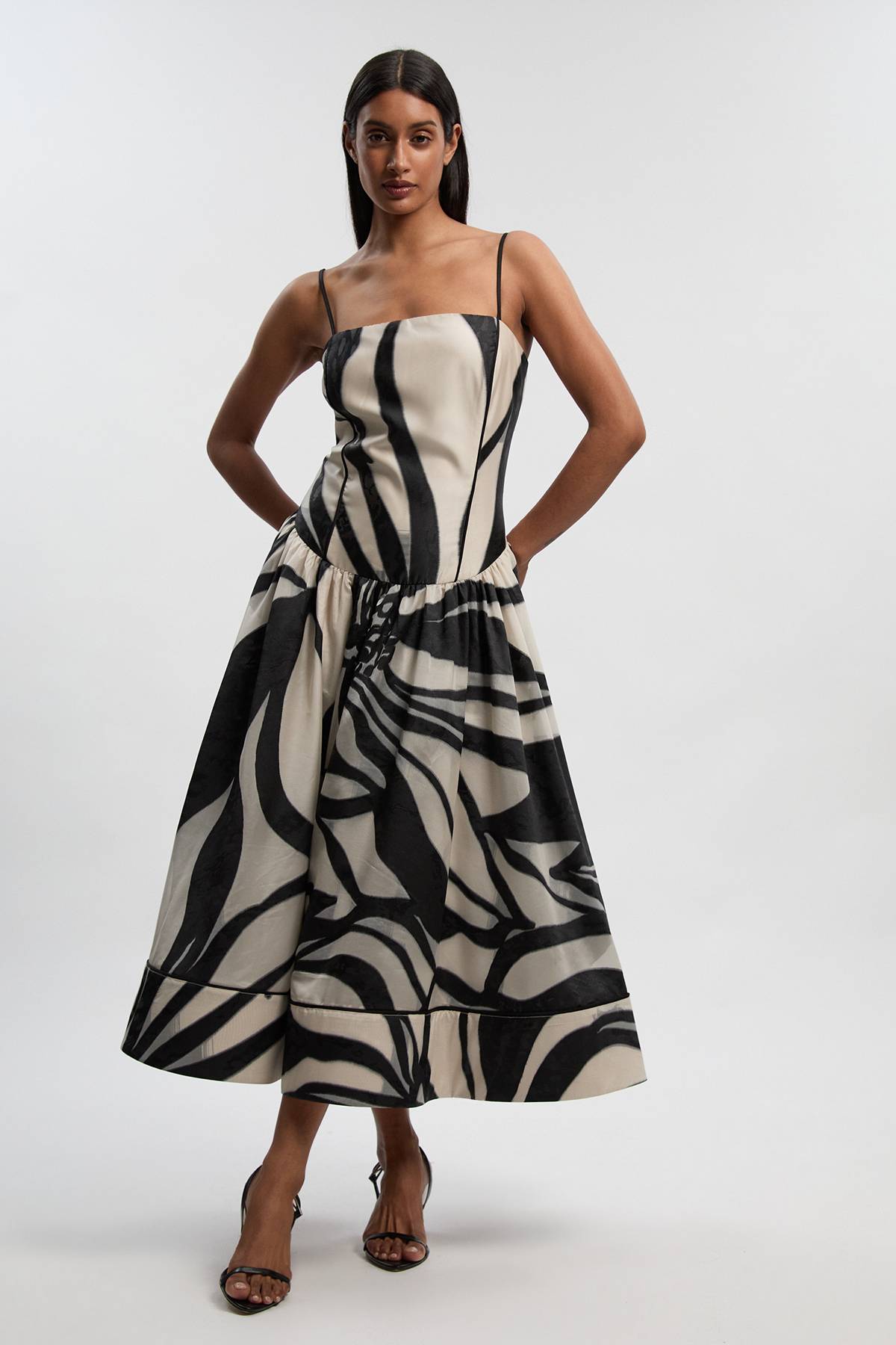 KarenMillen Robe de Bal Longue Tissée à Imprimé Floral Jacquard