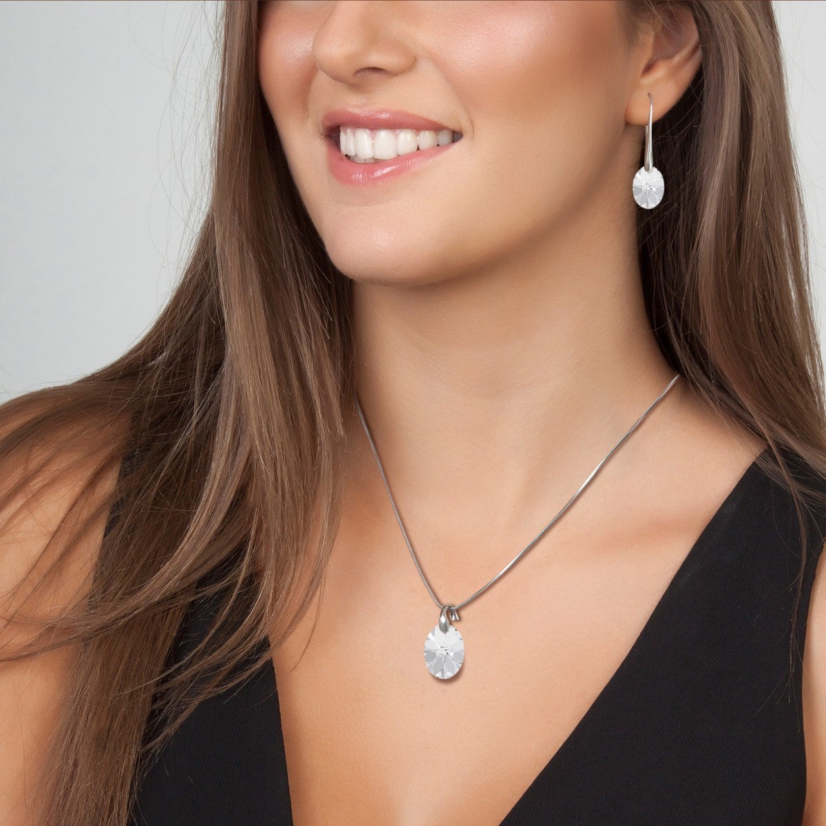 Boucles d'oreilles SC Crystal ornées de Cristaux scintillants