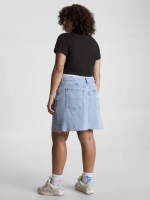 Camiseta cropped com logo essencial da Curve