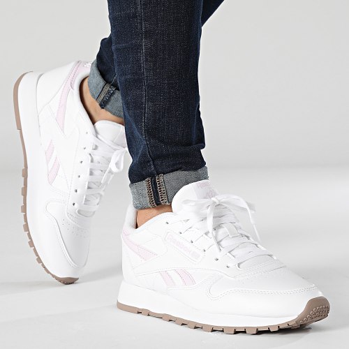 Baskets Femme Classic Vegan HQ1496 Footwear White Pixel Pink Taupe
