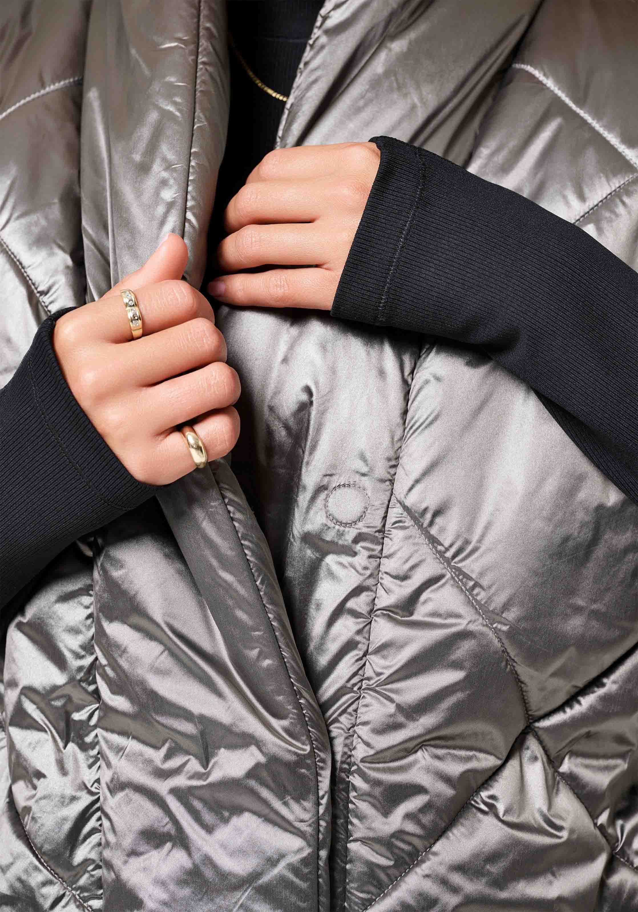 Mellow Wrap Quilt Vest Silver Fusion