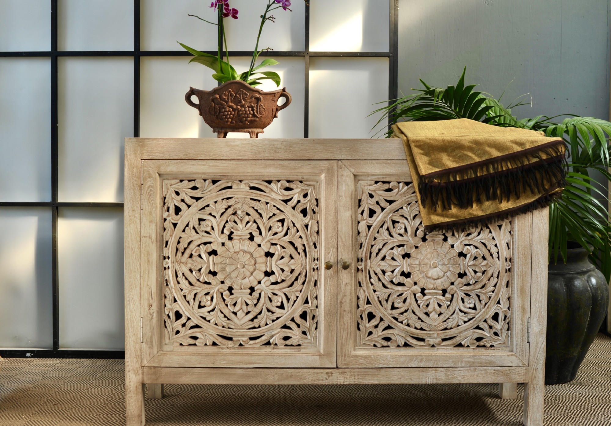 Sideboard 'Doubelle', weiß, B 130 cm, H 90 cm, L 40 cm von fischer's lagerhaus