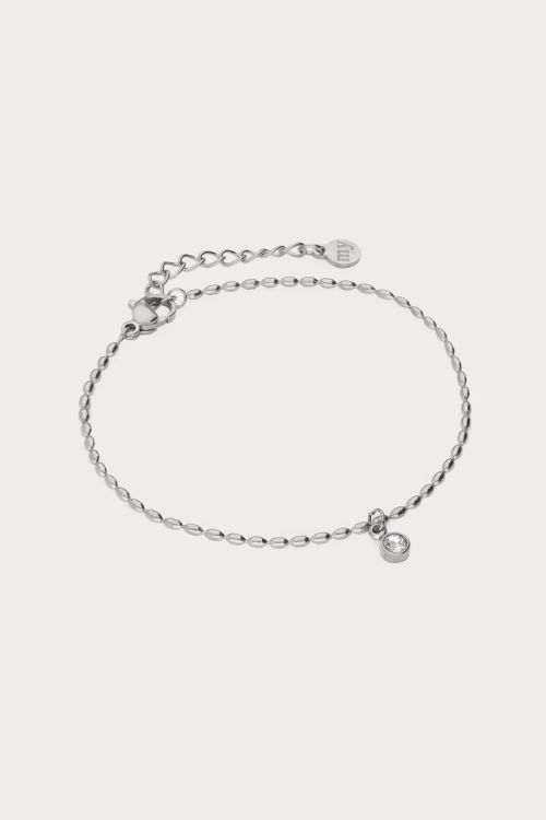 Minimalistische armband met mini strass bedel