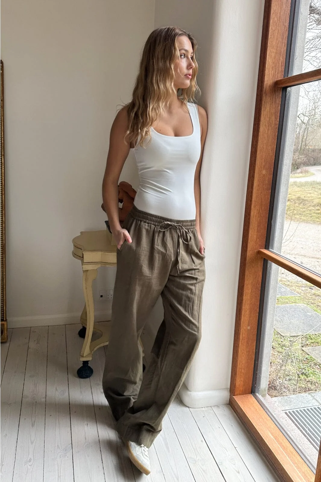 Neo Noir Sonar Linen Pants army