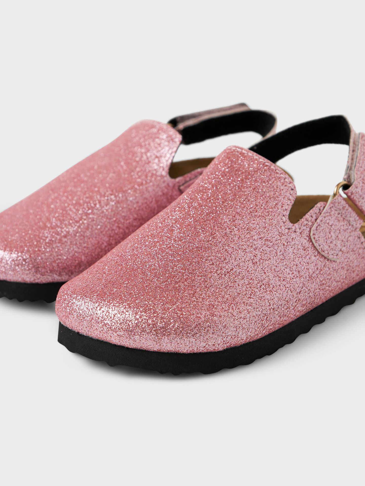 Avery Mules