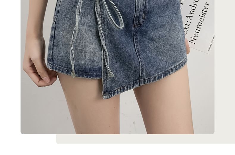 Magimomo - Mini denim skort met hoge taille en knoopsluiting