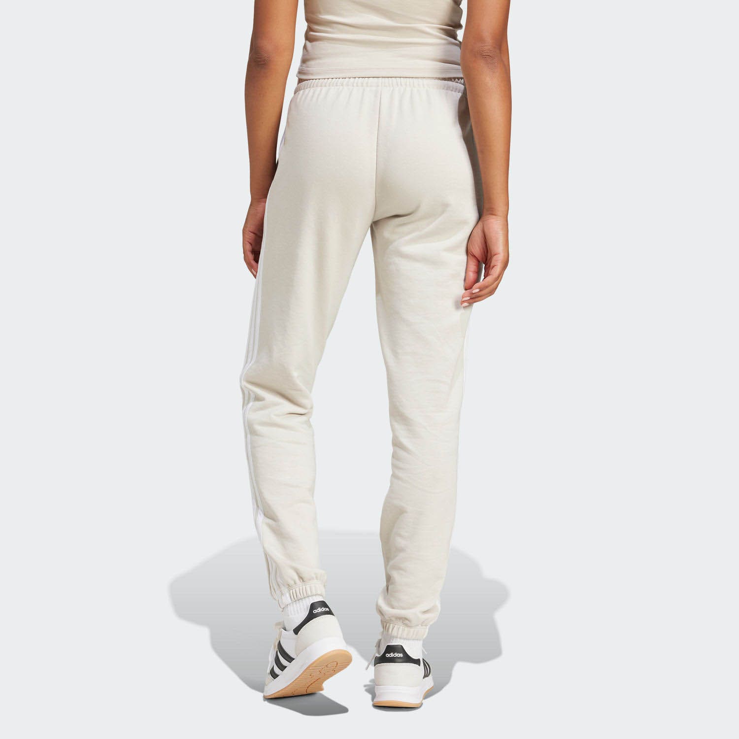 adidas  Essentials 3-Stripes French Terry Cuffed Joggingbroek