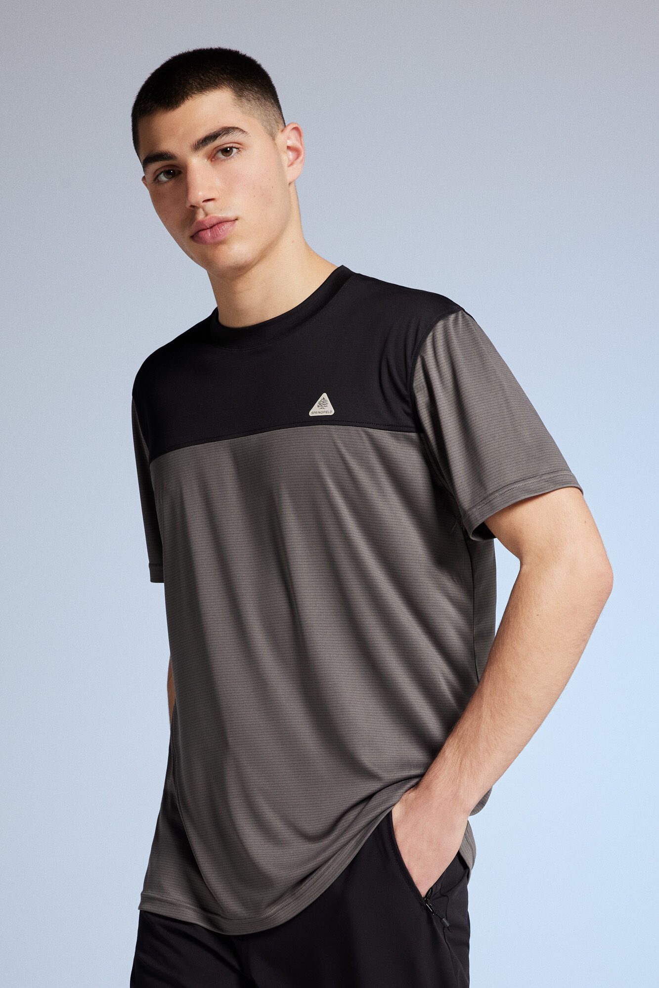 Camiseta para uso externo - cinza escuro