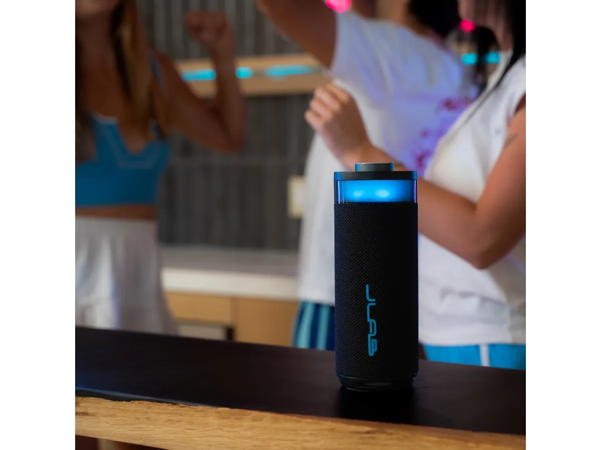 GO Party Wireless Bluetooth Lautsprecher mit RGB Beleuchtung und IPX6 (IEUSBGORBLK82) - Schwarz