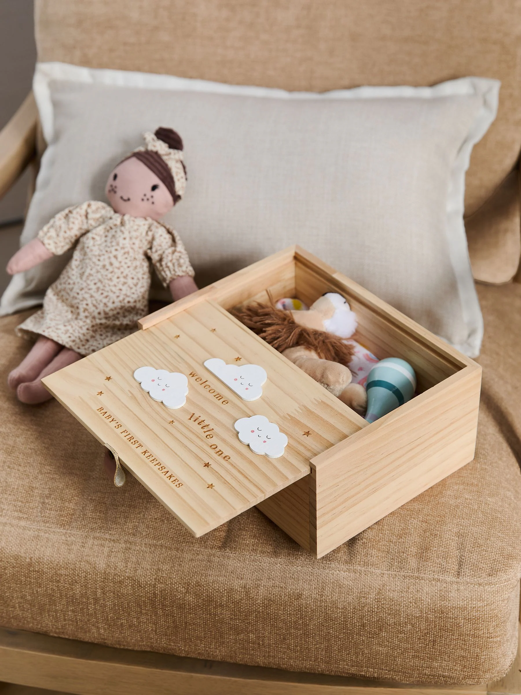 New Baby Cloud Wooden Keepsake Box