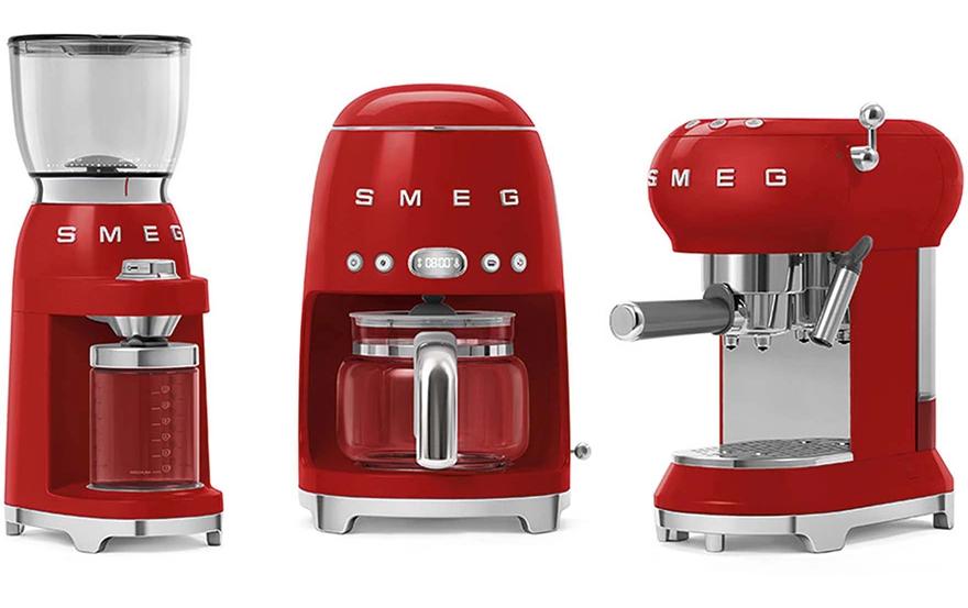 Filterkaffeemaschine 50's Style DCF02RDEU Rot<br>Kaffeemaschine mit Glaskanne