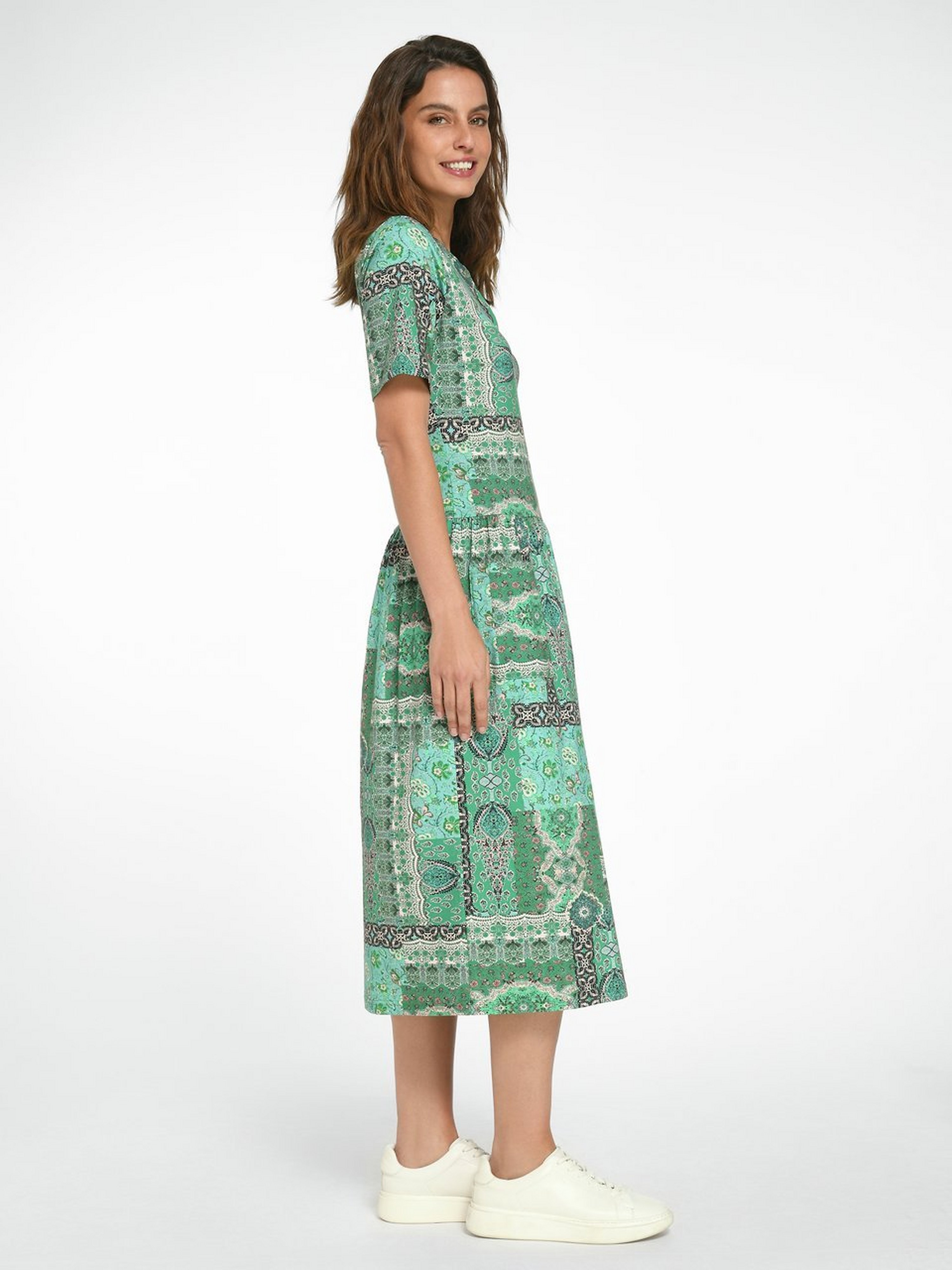 Jerseykleid mit 1/2-Arm