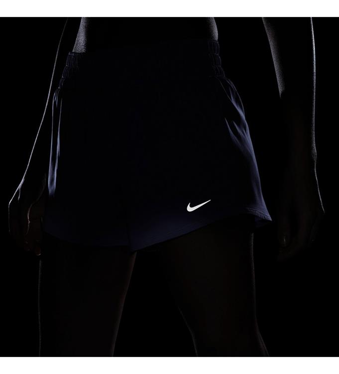 Nike Women One 's Dri-FIT Mid-Rise 3' Brief-Lined Shorts