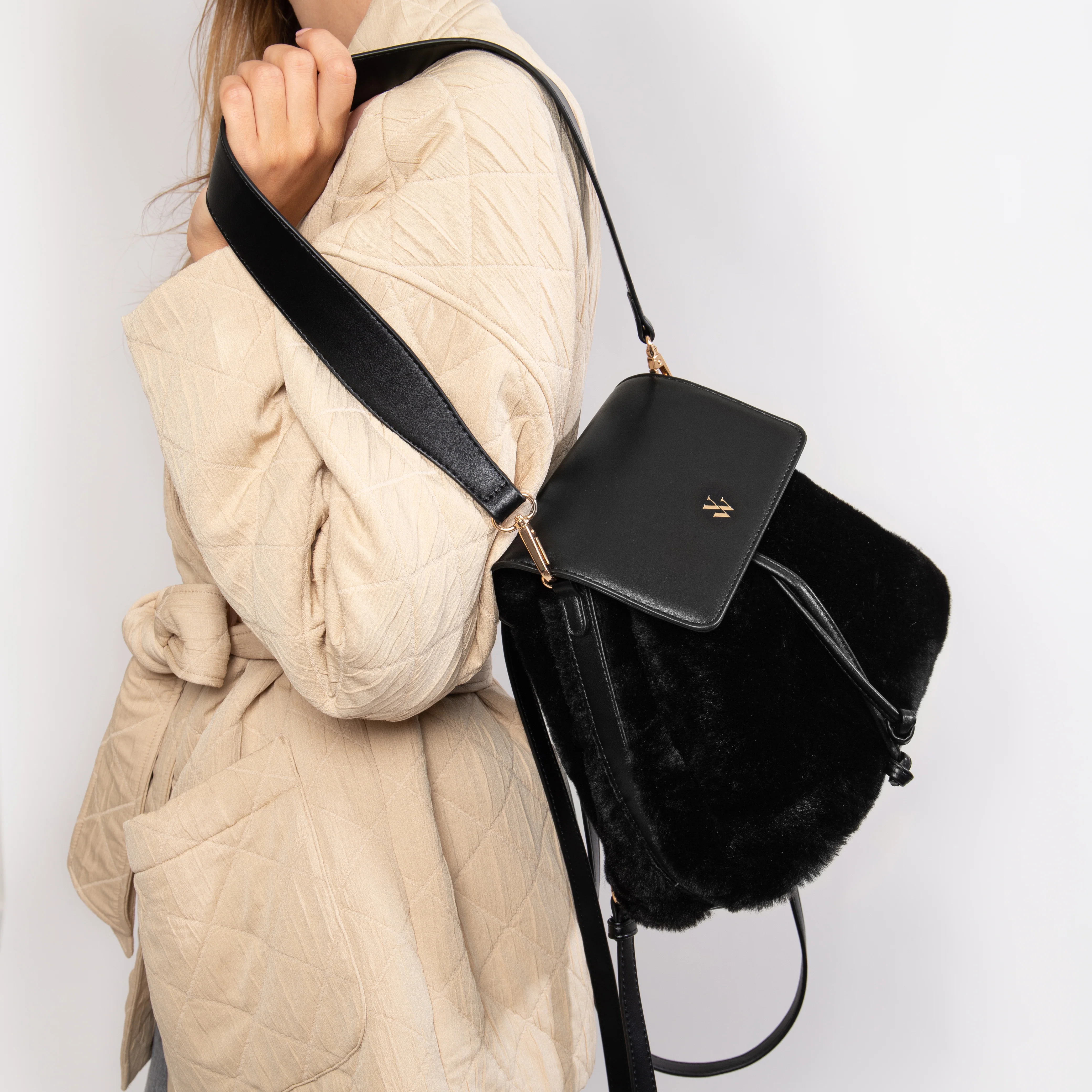 Sacs-Sac à dos Edith noir en fausse fourrure