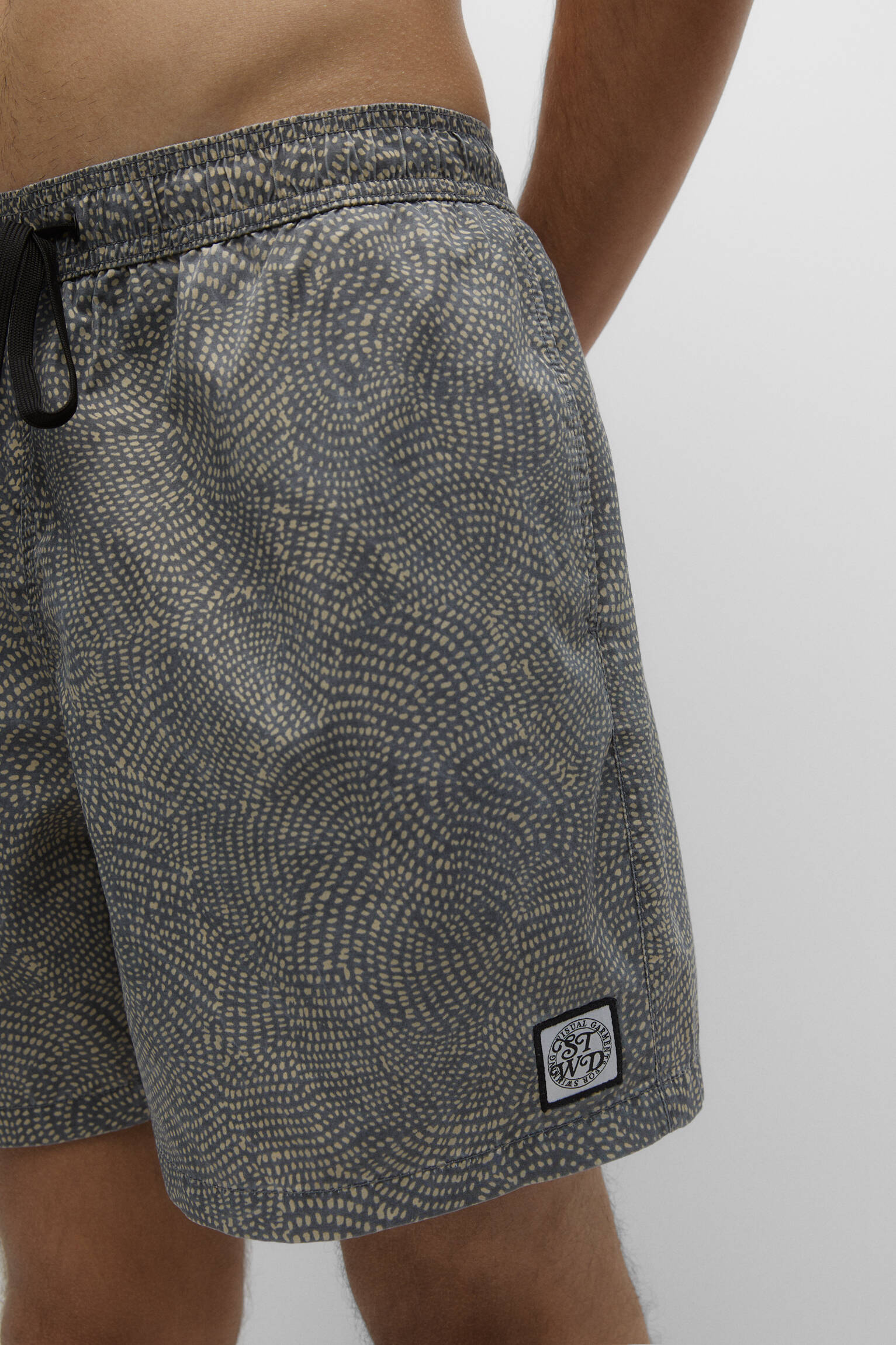 MAIÔ STWD ESTAMPADO CINZA - CINZA