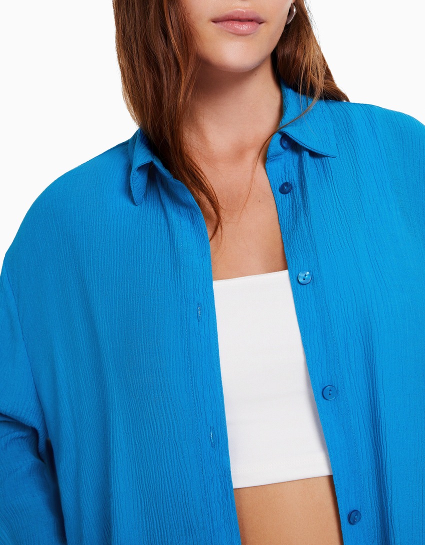 Camisa de crepe oversized de manga comprida