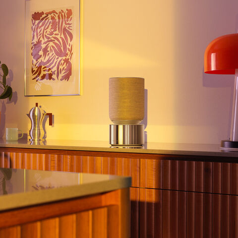 B&O Beosound Balance – krachtige draadloze luidspreker met iconisch ontwerp Wit