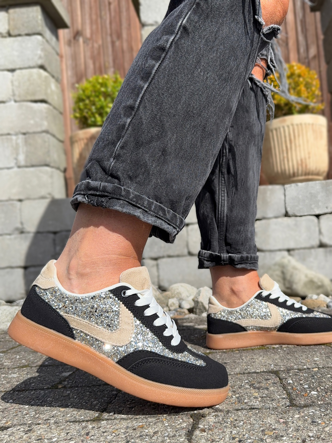 Rugged Gear Base Glitter Black Sneaker