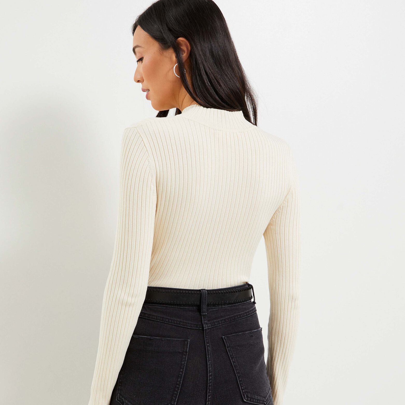 Pull fin côtelé femme