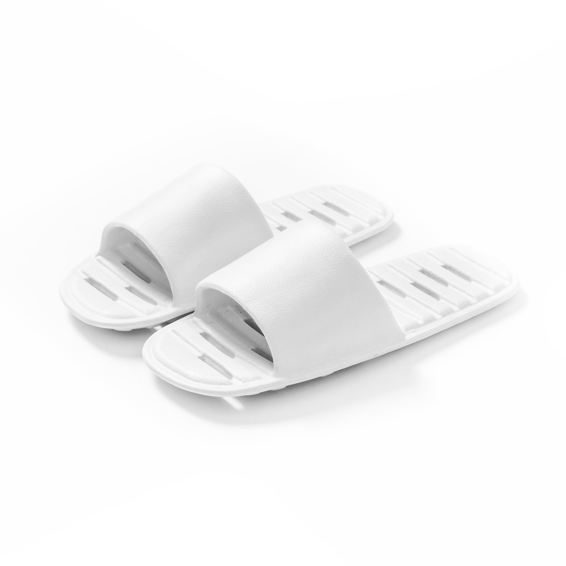 (1 Paar) Gr. L Anti-Rutsch Hygiene Dusch Schuhe Schnelltrocknende Bade Latschen für Reisen & Camping - Weiss