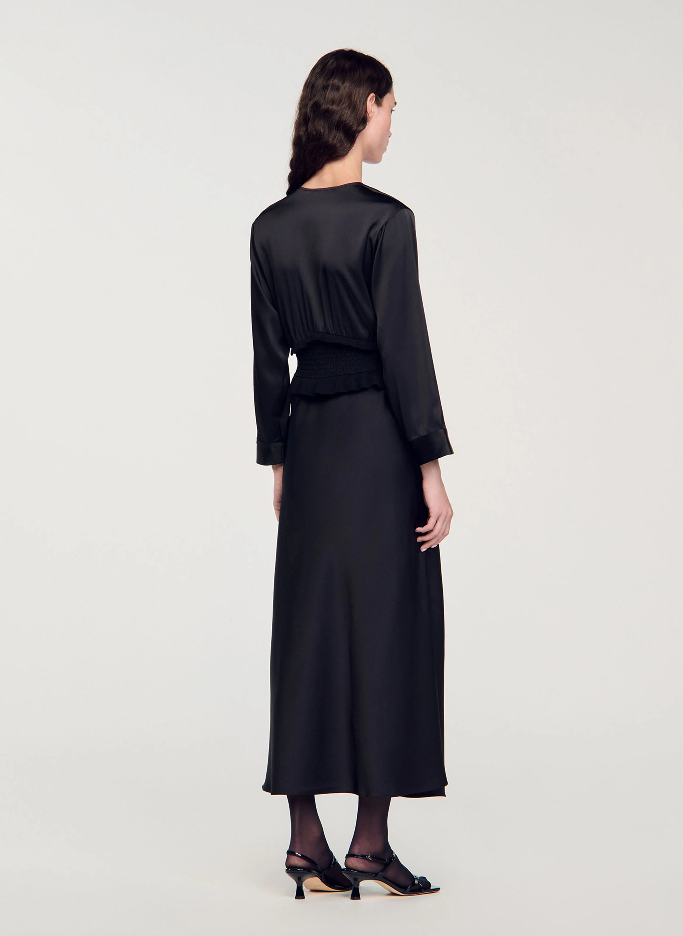 Robe longue satinée| Noir