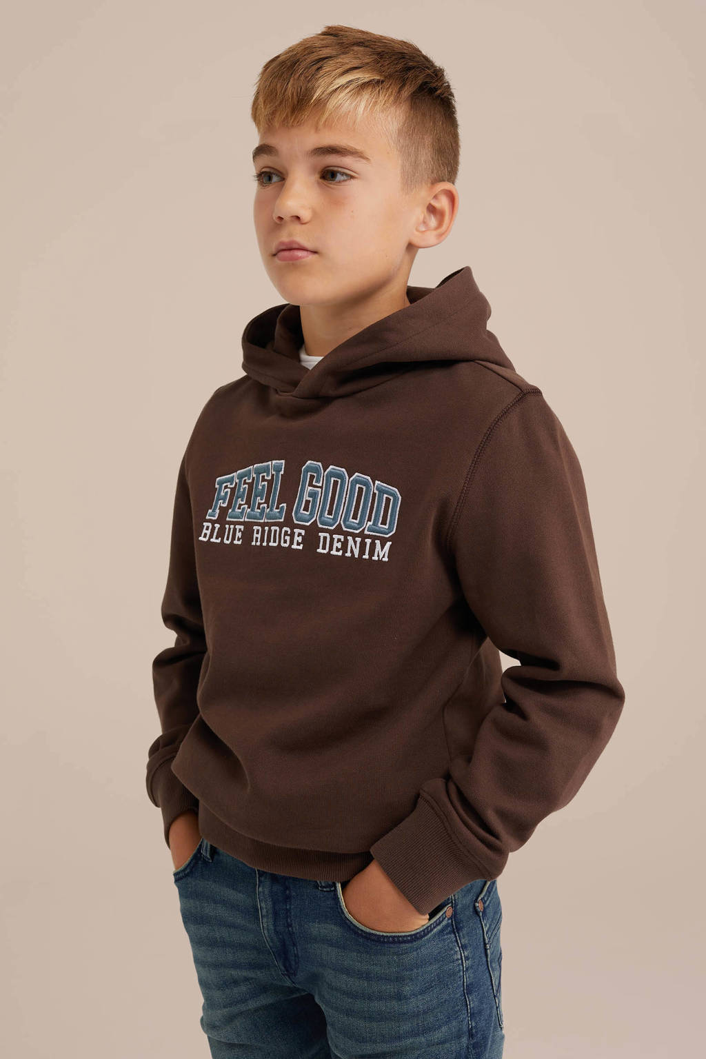 WE Fashion hoodie donkerbruin