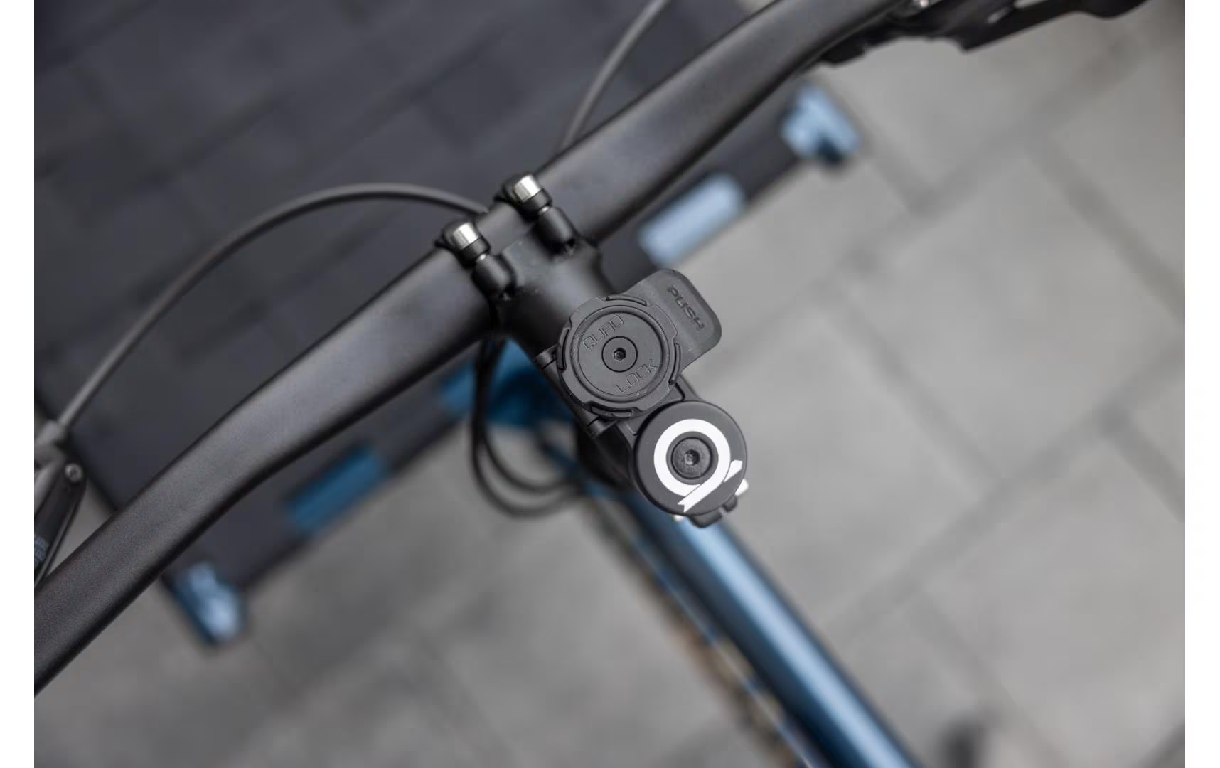 Stem Cap Mount Universal Fahrrad Velo Vorbau Halterung mit Sicherungsverschluss (QLM-SCM) - Schwarz