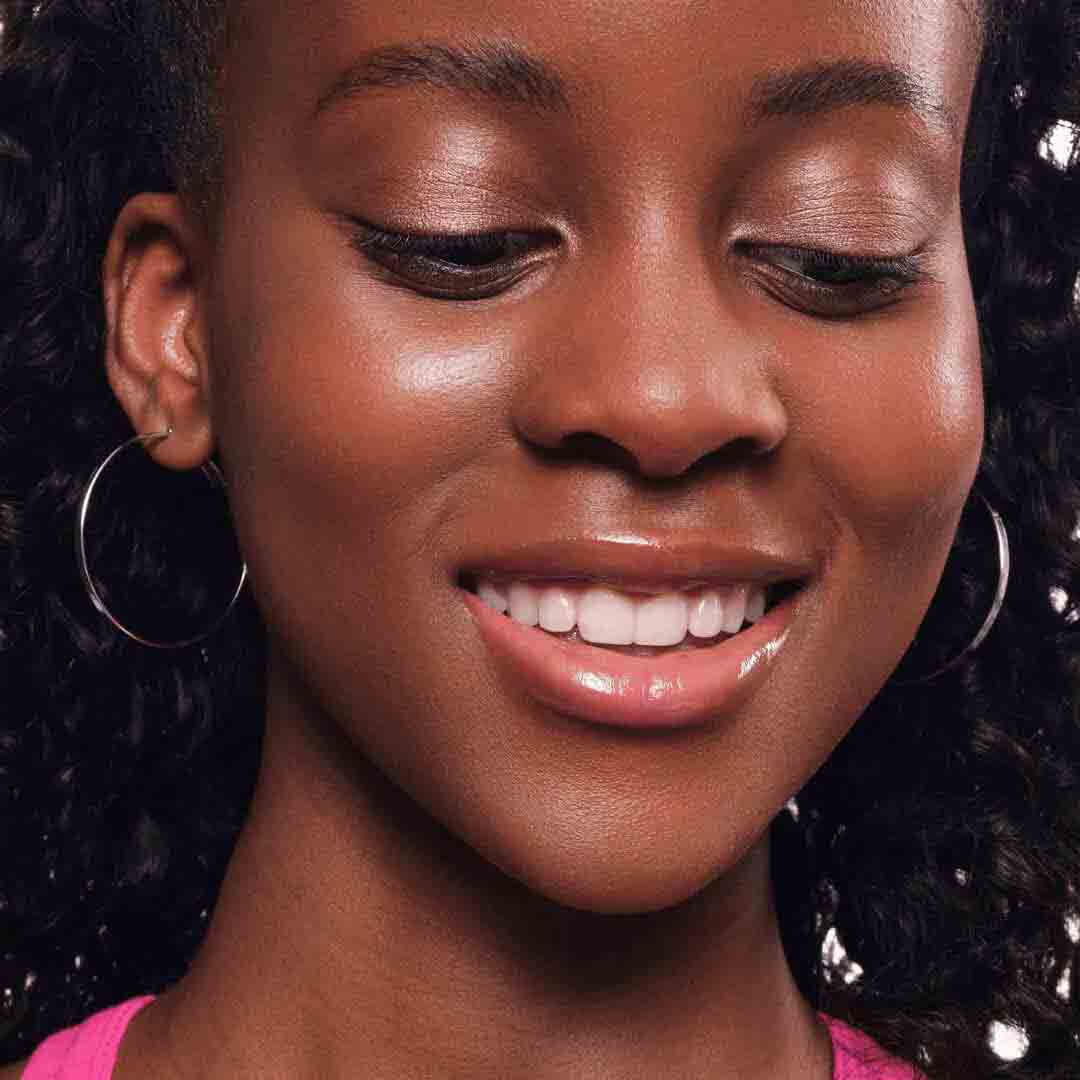 ESSENCE  Sombra de Olhos em Creme