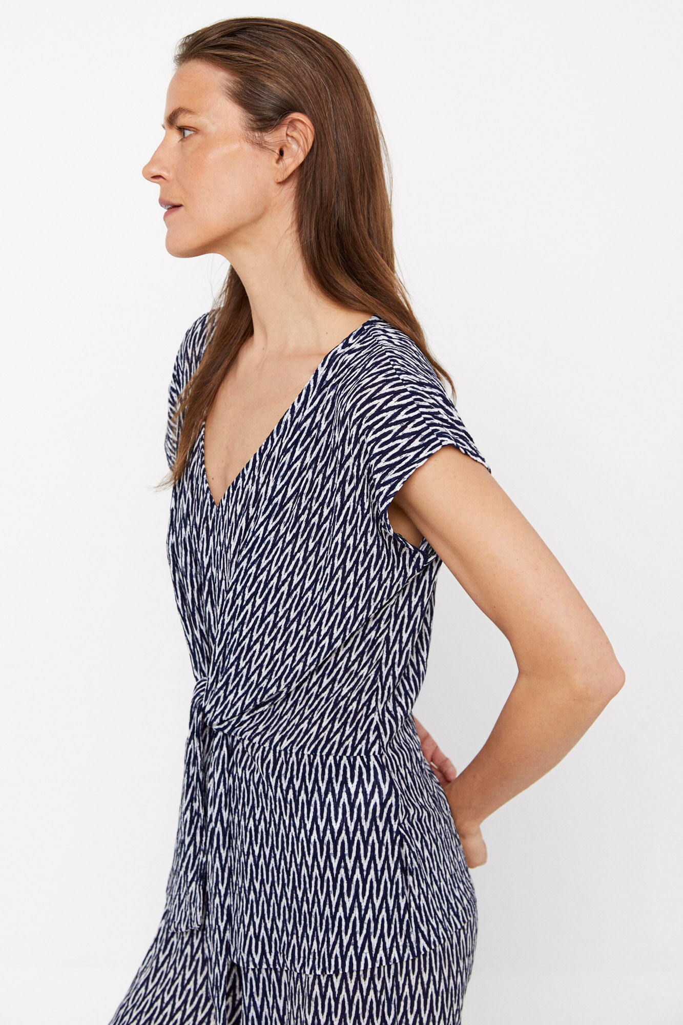 Blusa plissada nude - Estampa azul