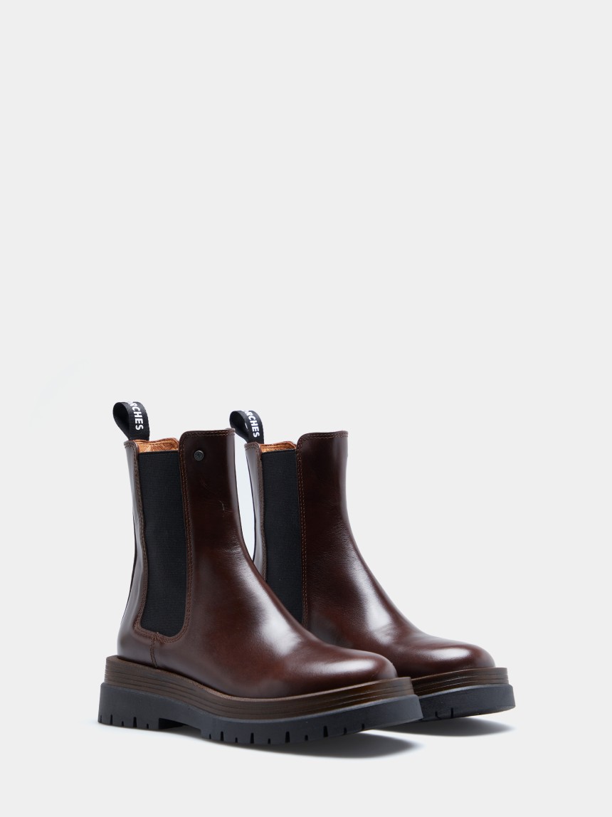 Botins chelsea em pele