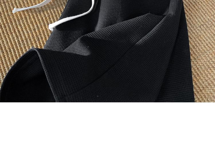 Sinlarity - Effen shorts met trekkoord in de taille