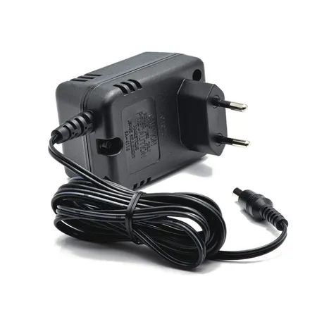 Roco Steckernetzteil 230V 15V AC 400mA
