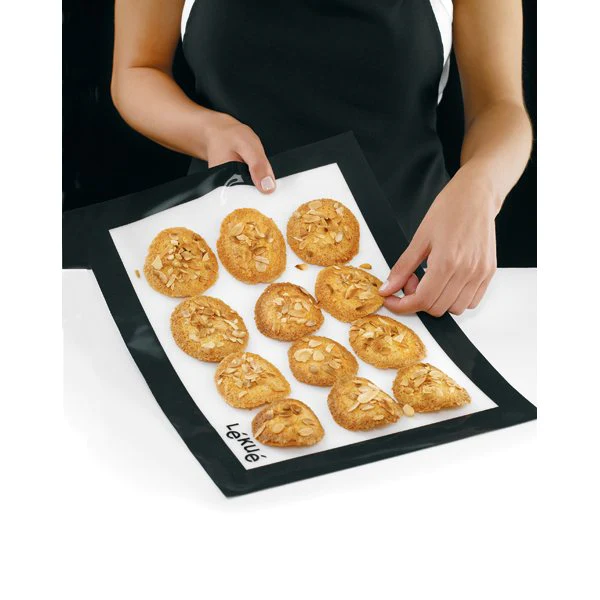 Tapis de cuisson en silicone et fibre de verre 40 x 30 cm Lékué
