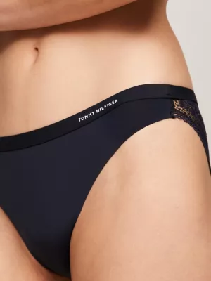 Cuecas com logotipo exclusivo