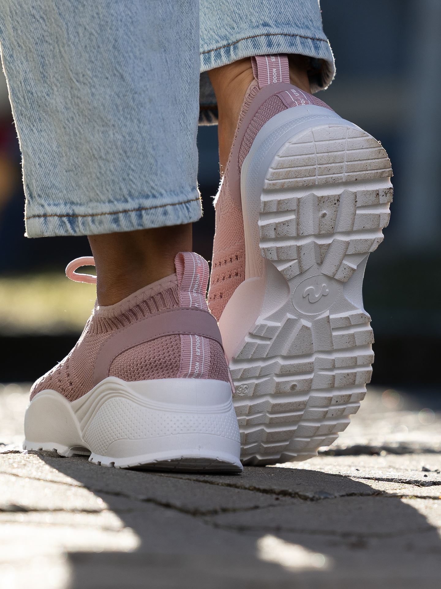 Deepknit