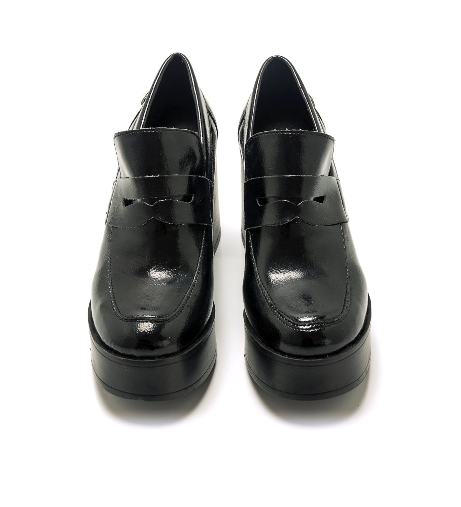 Sapatos Mustang Sixties em couro preto - Altura do salto: 8 cm -