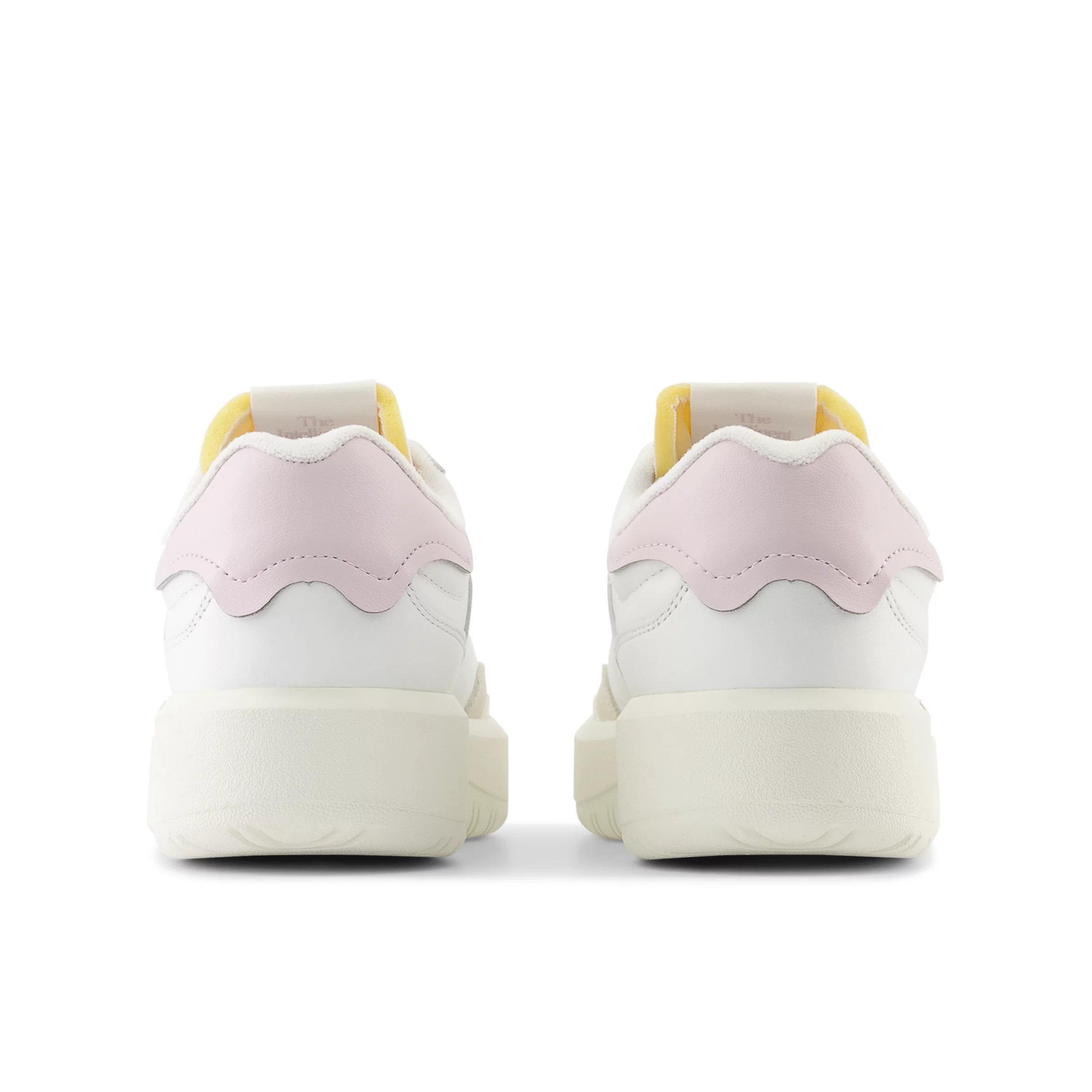 CT302 White con December Sky